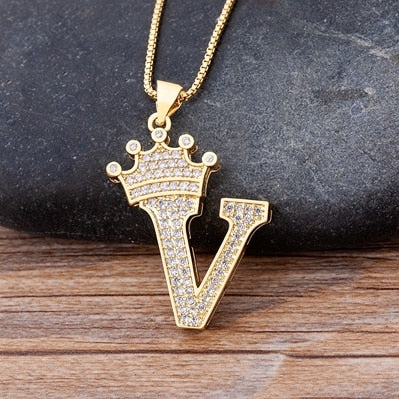 Luxury Diamond A-Z Crown Chain Pendant Necklace Hip-Hop Style Fashion